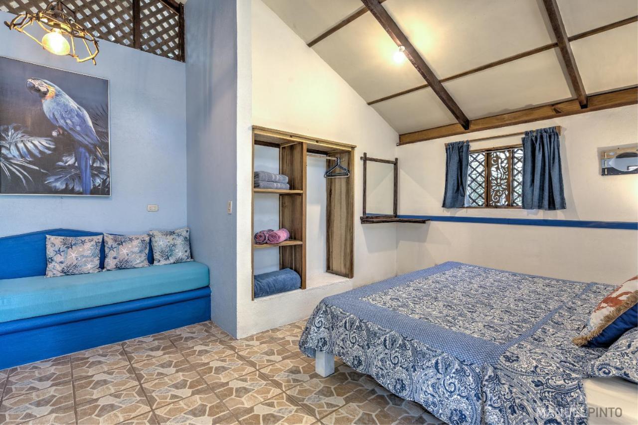 Casa Violeta Beach House In Punta Uva Eksteriør bilde