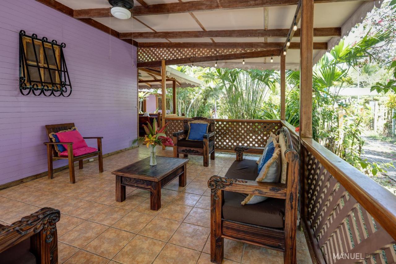 Casa Violeta Beach House In Punta Uva Eksteriør bilde